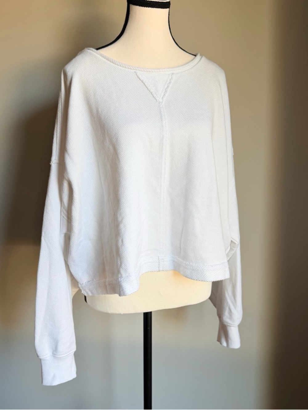 Aerie White Relaxed Crewneck Cropped Sweatshirt